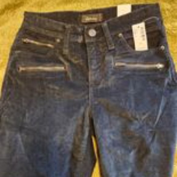 Reitmans corduroy size 0 - Picture 2 of 6